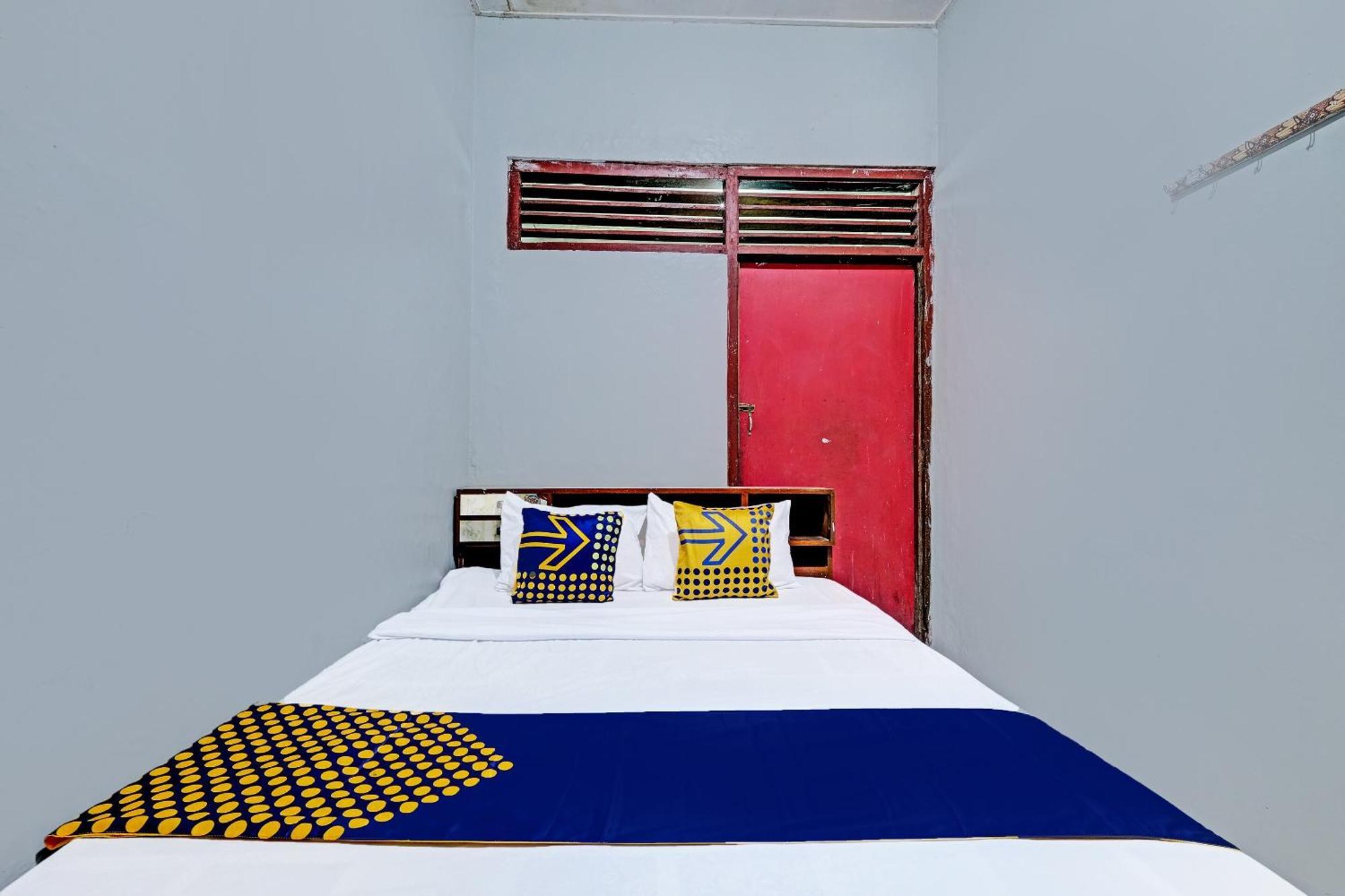 Spot On 91915 Homestay Superman Jogyakarta Zewnętrze zdjęcie